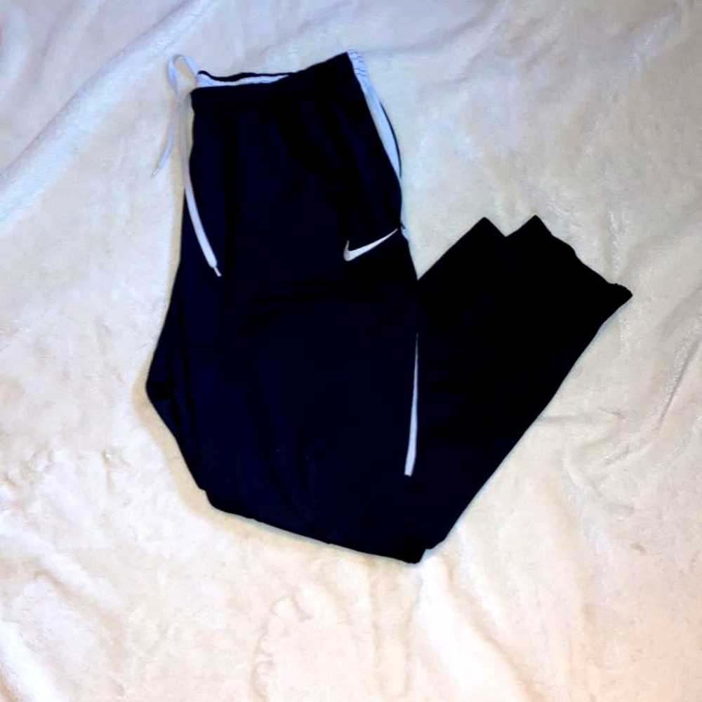 Men’s XL Nike Dri-Fit Joggers